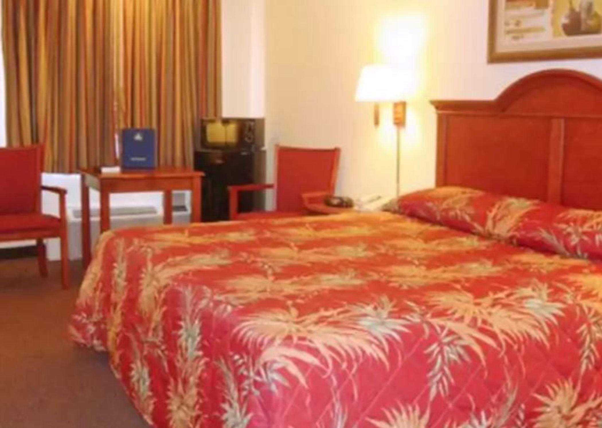 Rodeway Inn Forsyth Eksteriør billede